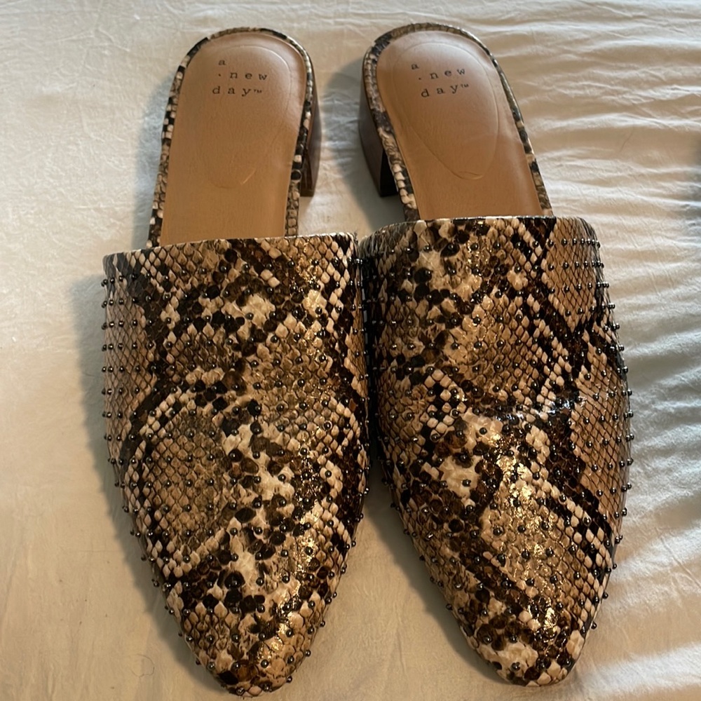 Snakeskin loafers